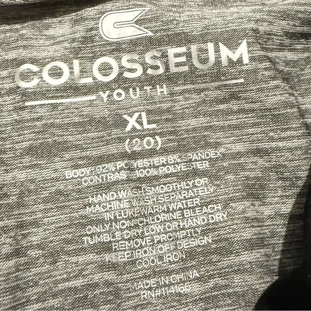 Colosseum Purdue Boilermakers hooded‎ t-shirt Youth Long Sleeve gray youth XL